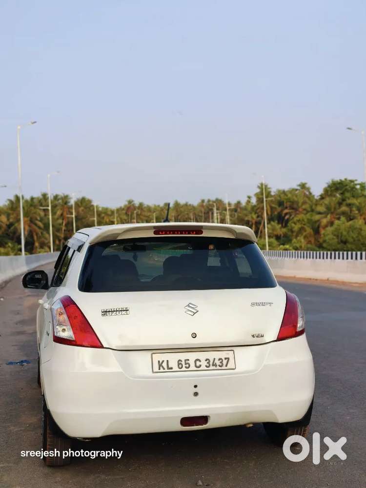 Neet And Cleen Vihcle