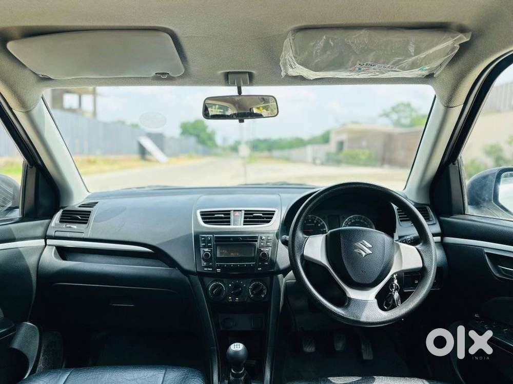 Maruti Suzuki Swift Vxi + Manual, 2015, Petrol