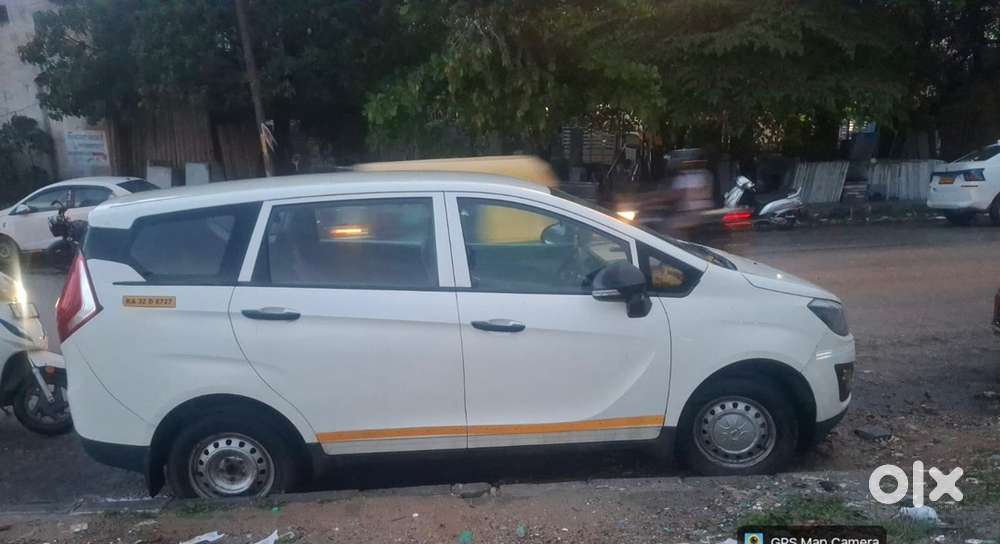 Mahindra Marazzo Diesel 2020
