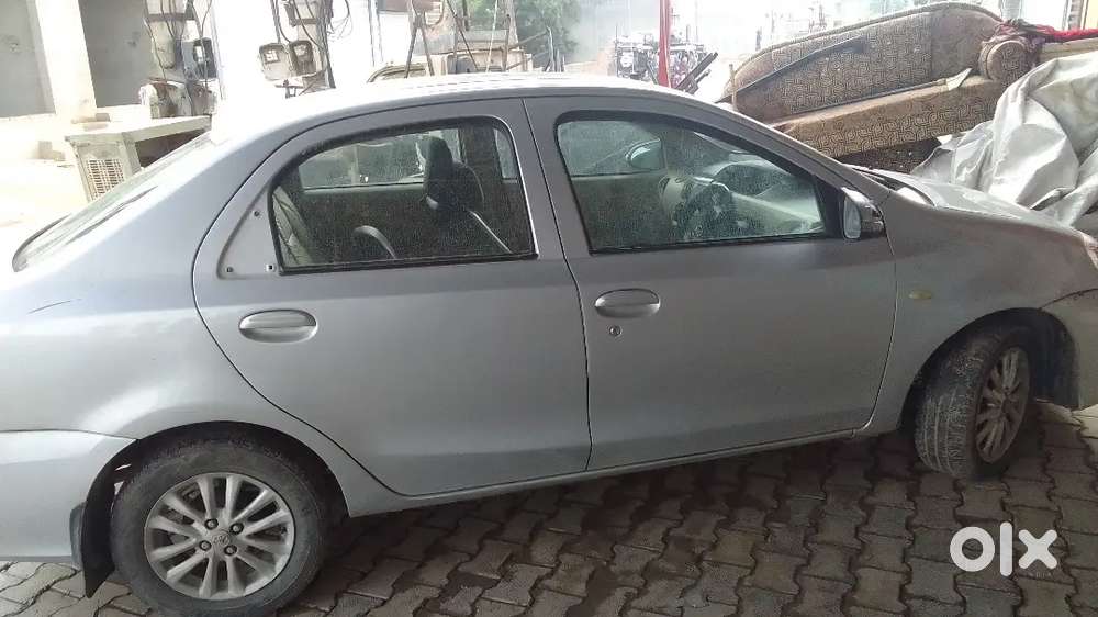 Toyota Etios 2018 Diesel 90000 Km Driven