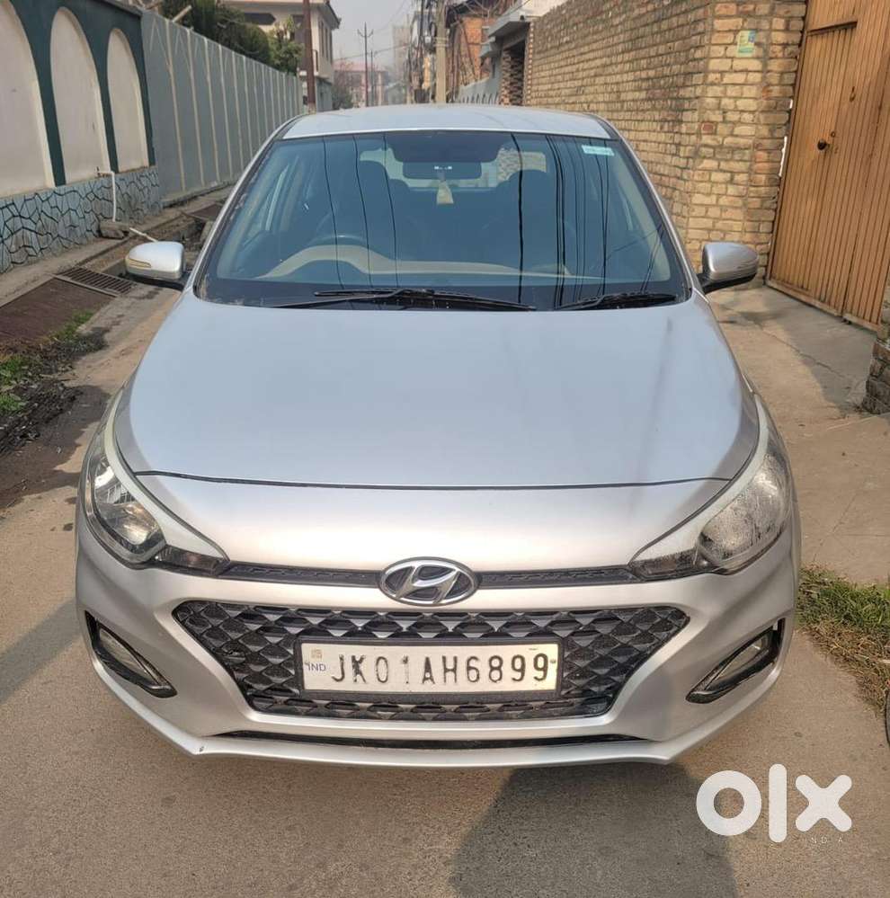 Hyundai I20 2018 Diesel 74000 Km Driven