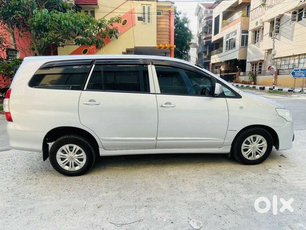 Toyota Innova 2.5 G (diesel) 7 Seater, 2013, Diesel