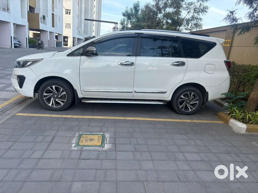 Toyota Innova Crysta 2021