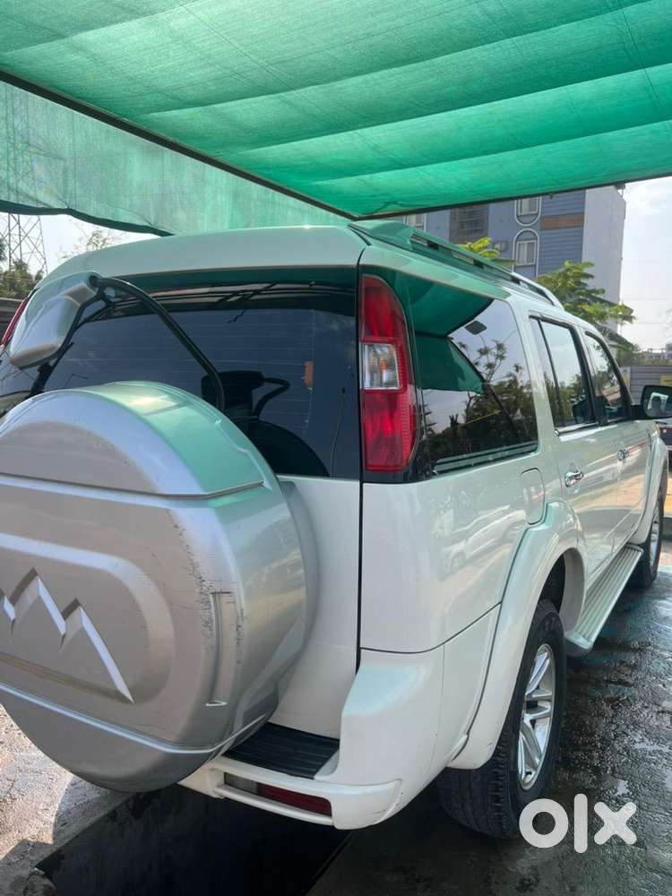 Ford Endeavour 2011 Diesel Well Maintained