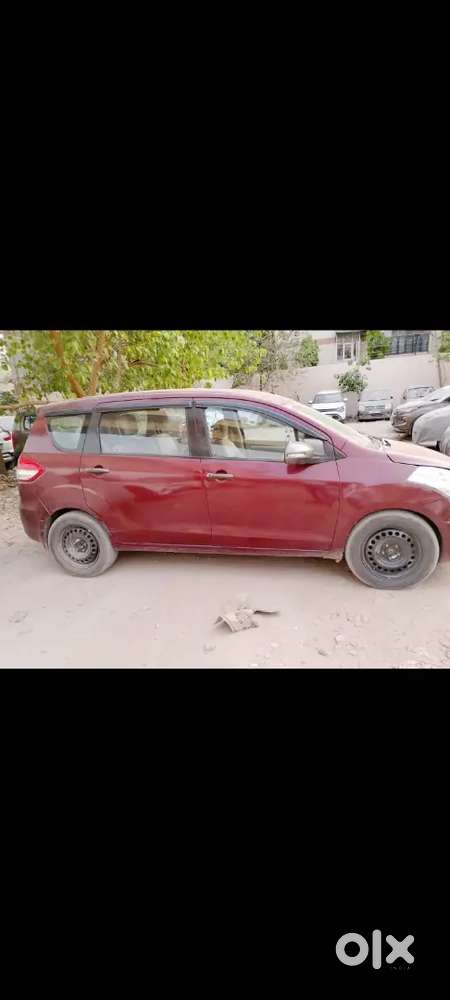 Maruti Suzuki Ertiga 2014 Zxi Variant