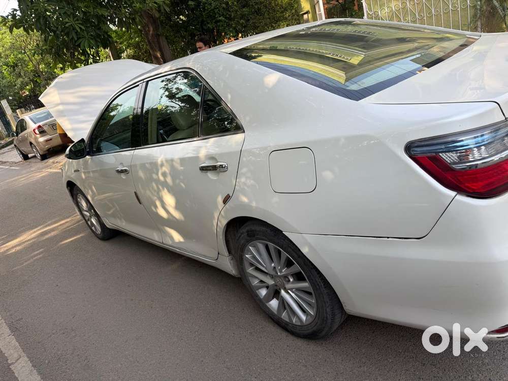Toyota Camry Hybrid 2.5, 2016, Petrol
