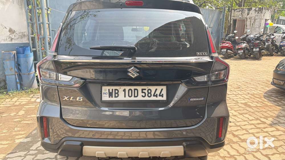 Maruti Suzuki Xl6 1.5 Zeta Mt, 2022, Petrol