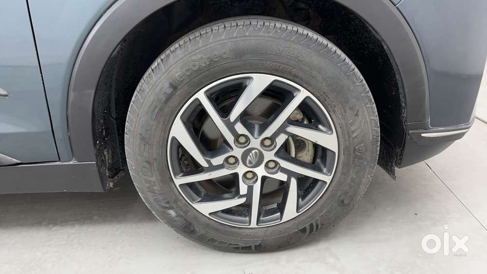 Mahindra Xuv300 W8 Option, 2022, Petrol
