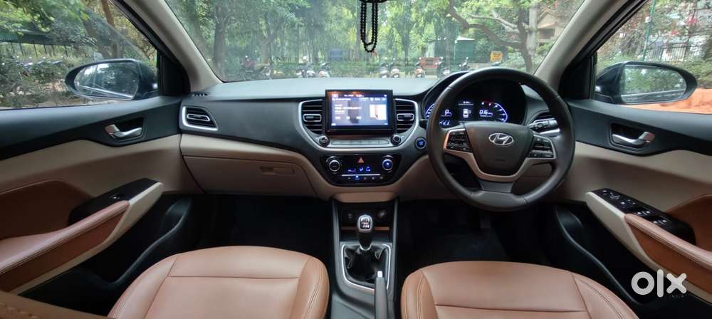 Hyundai Verna 1.5 Sx (o) Petrol Mt, 2022, Petrol