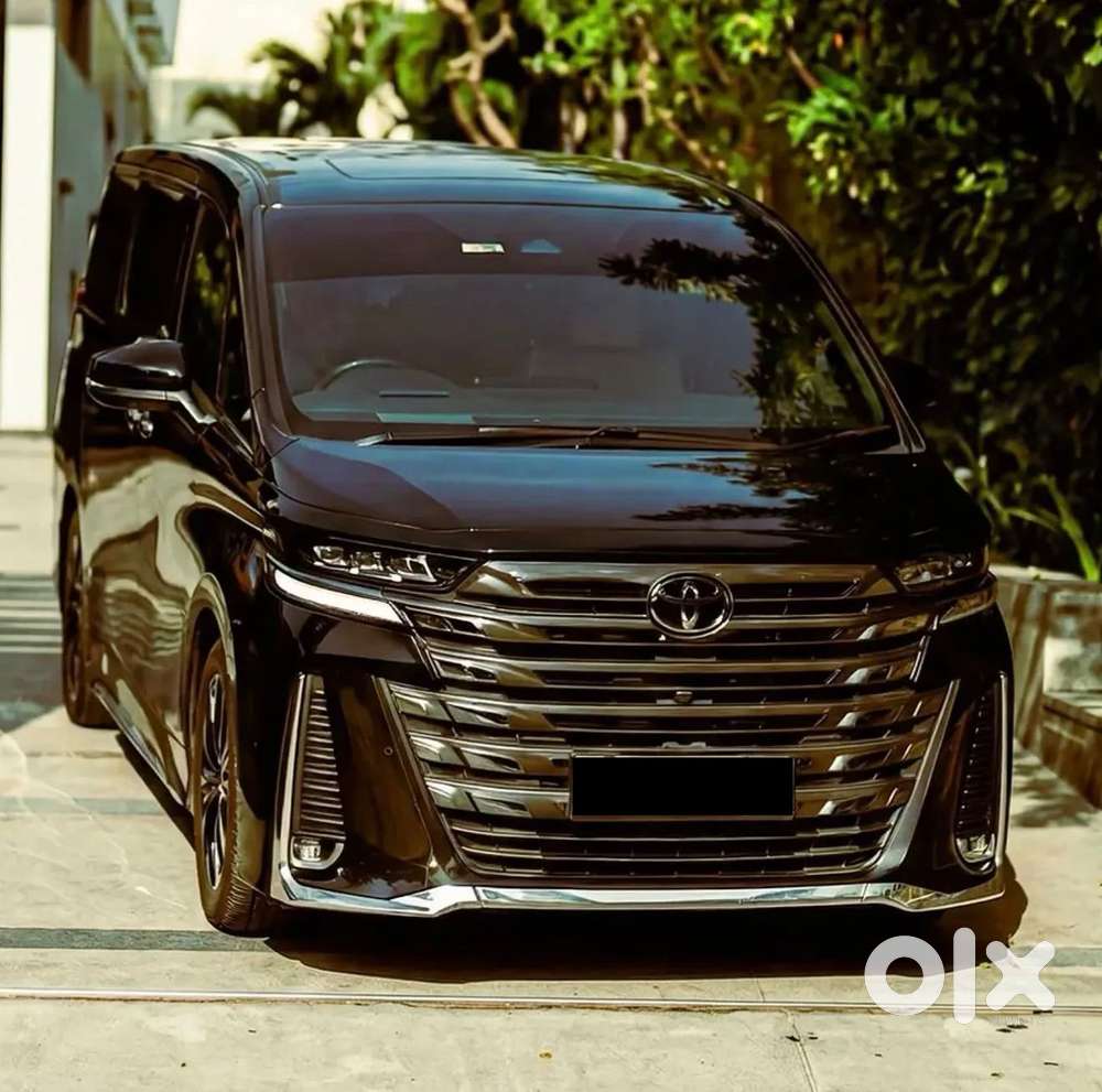 Toyota Vellfire Vip – Executive Lounge, 2025, Petrol