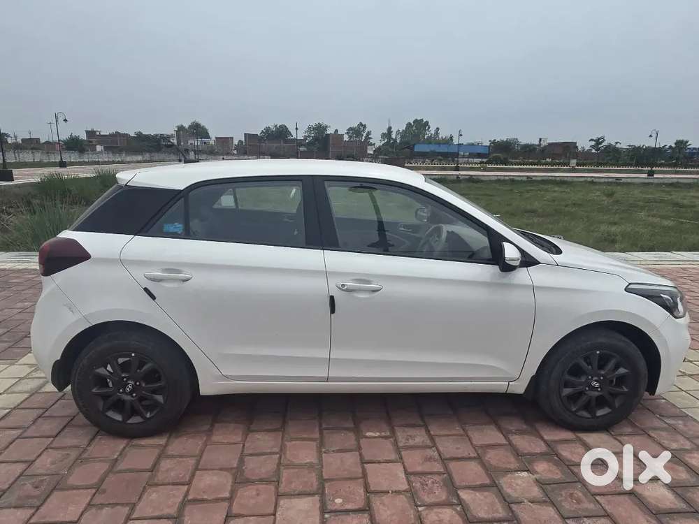 Hyundai Elite I20 Sportz Plus Well Maintained Less Driven All Genuine