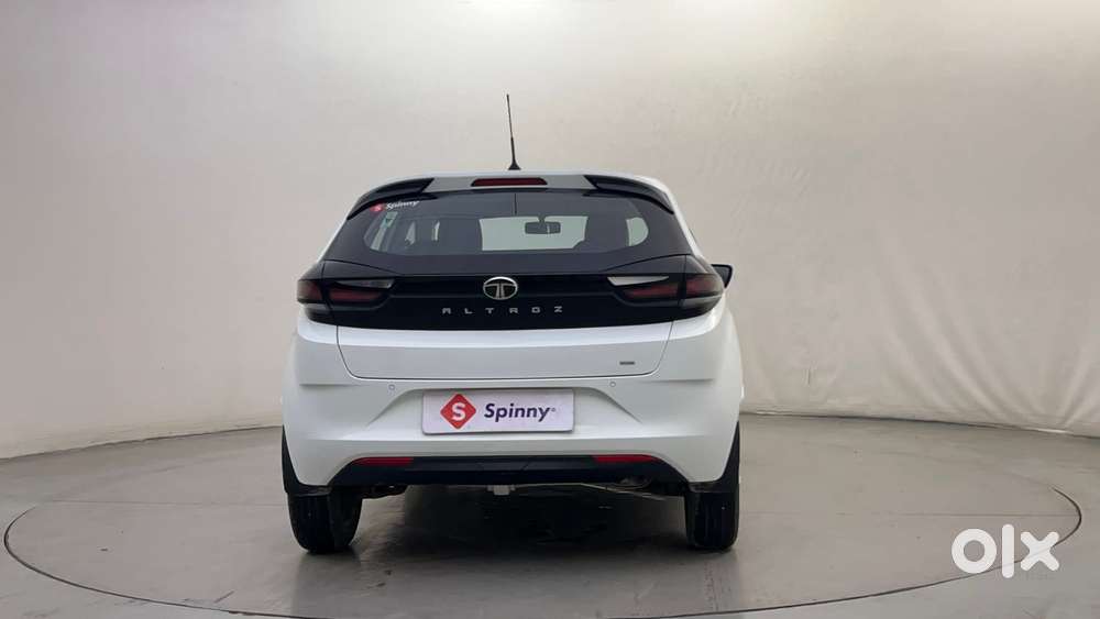 Tata Altroz 1.2 Xma Plus, 2025, Petrol