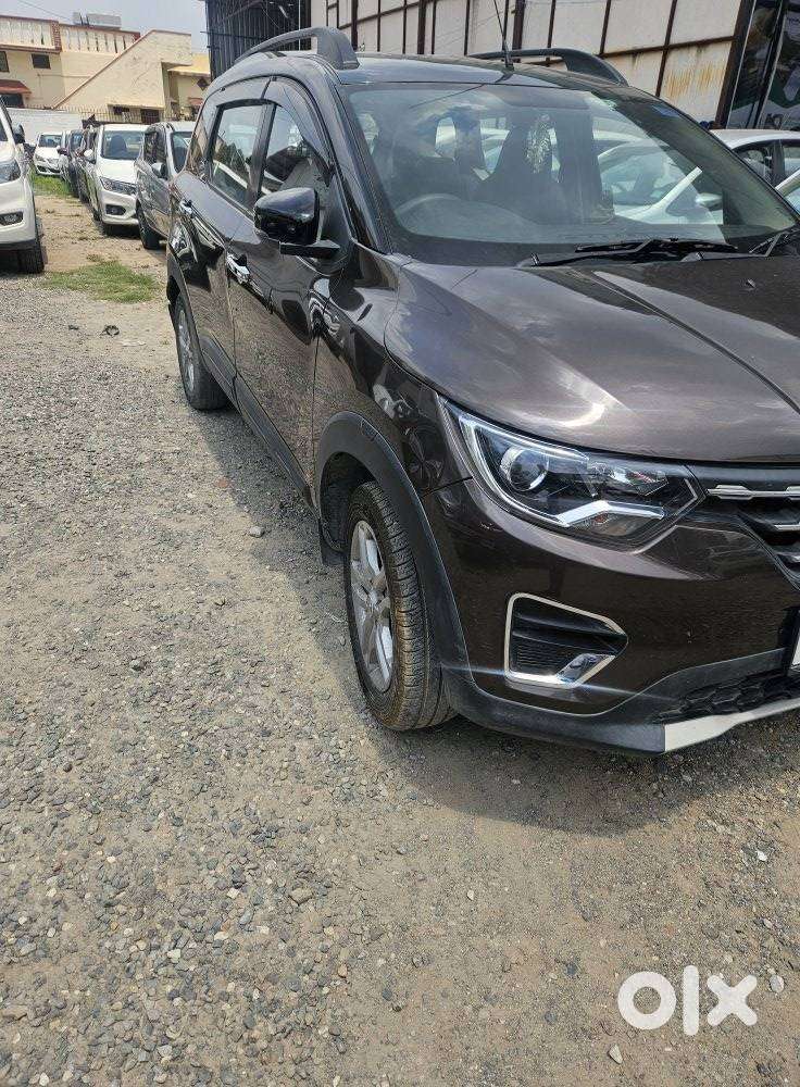 Renault Triber Rxz Urban Night Limited Edition, 2022, Petrol