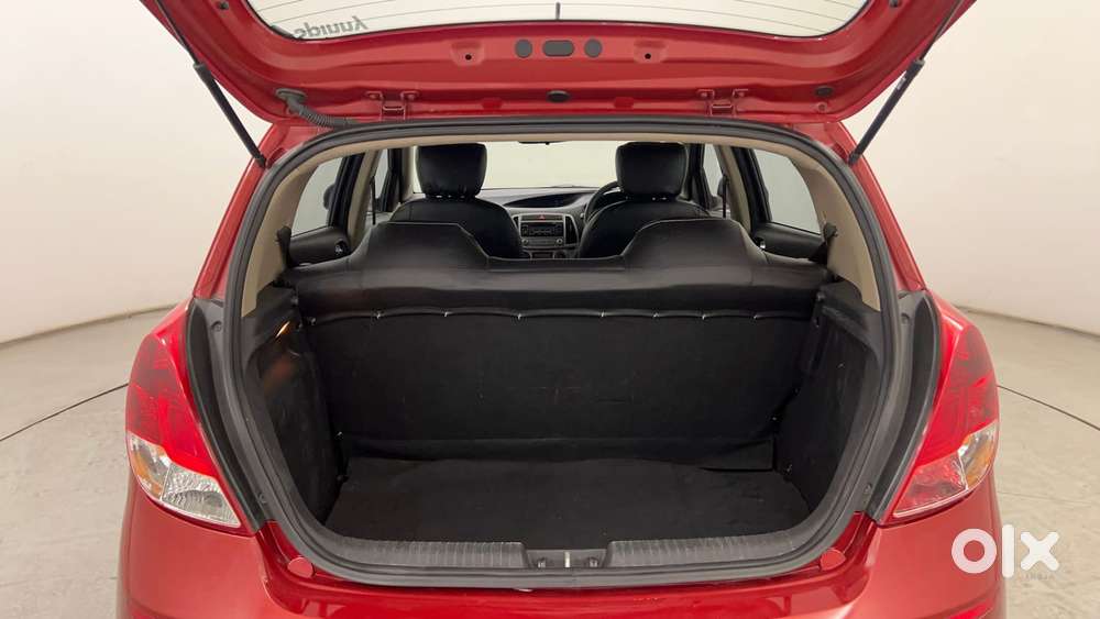 Hyundai I20 Magna, 2012, Petrol
