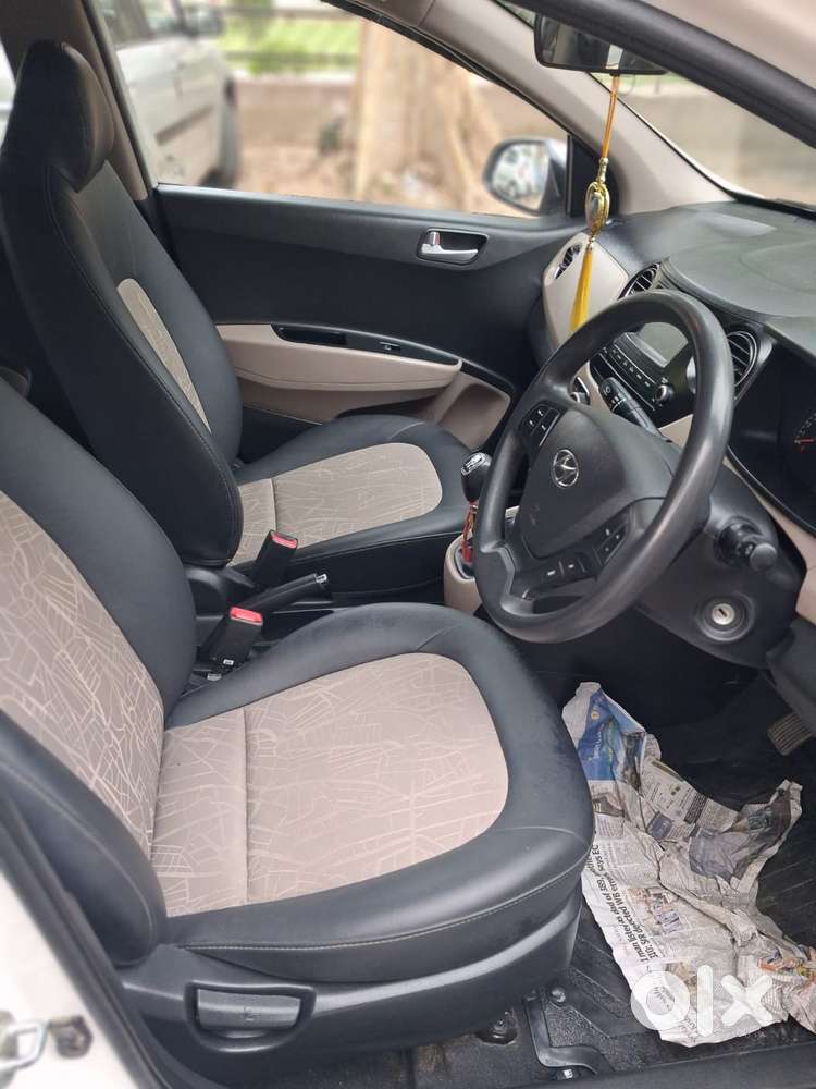 Hyundai Grand I10 2016-2017 Sportz Celebration Edition, 2017, Petrol