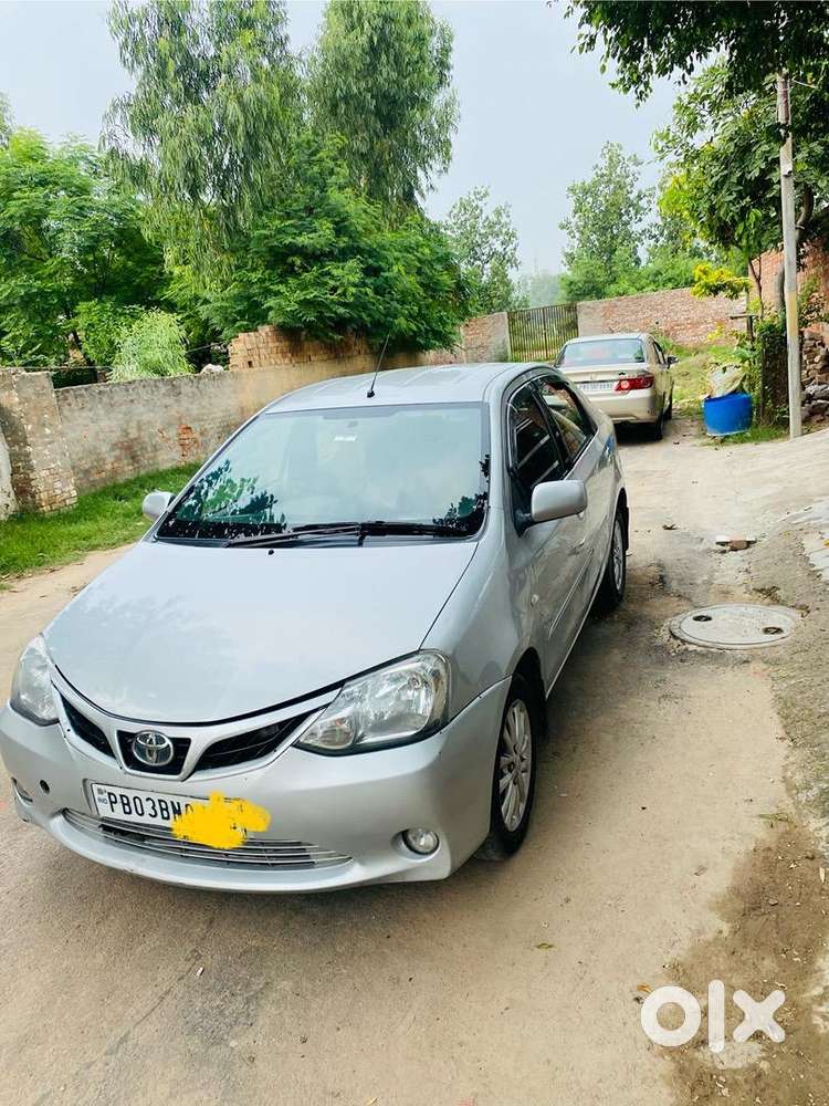 Toyota Etios 2011 Petrol Well Maintained