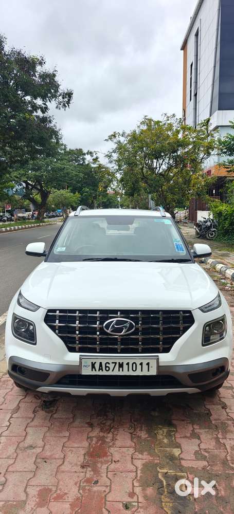 Hyundai Venue 1.2 S Plus, 2021, Petrol