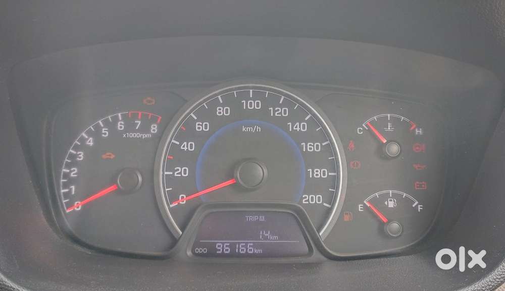 Hyundai Grand I10 Sportz, 2014, Petrol