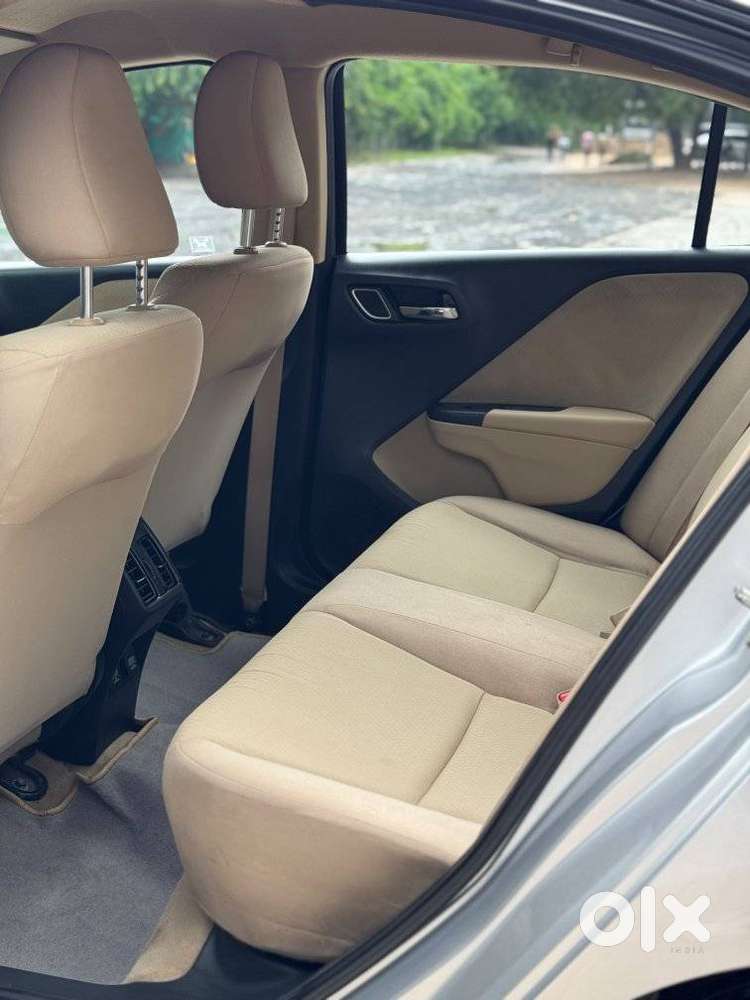 Honda City I-vtec V, 2018, Petrol