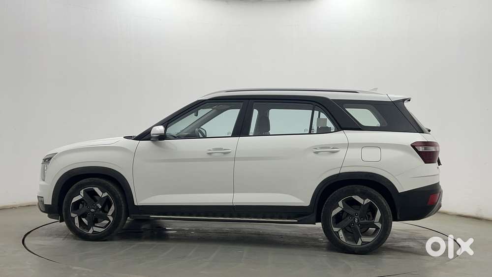 Hyundai Alcazar 2.0 Platinum (o) Petrol At 7 Str, 2021, Petrol