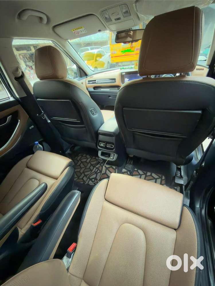 Hyundai Alcazar 2024 Diesel 82700 Km Driven