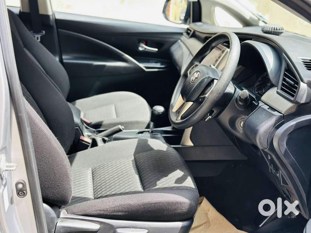 Toyota Innova Crysta 2.8 Gx At 8 Seater, 2020, Diesel