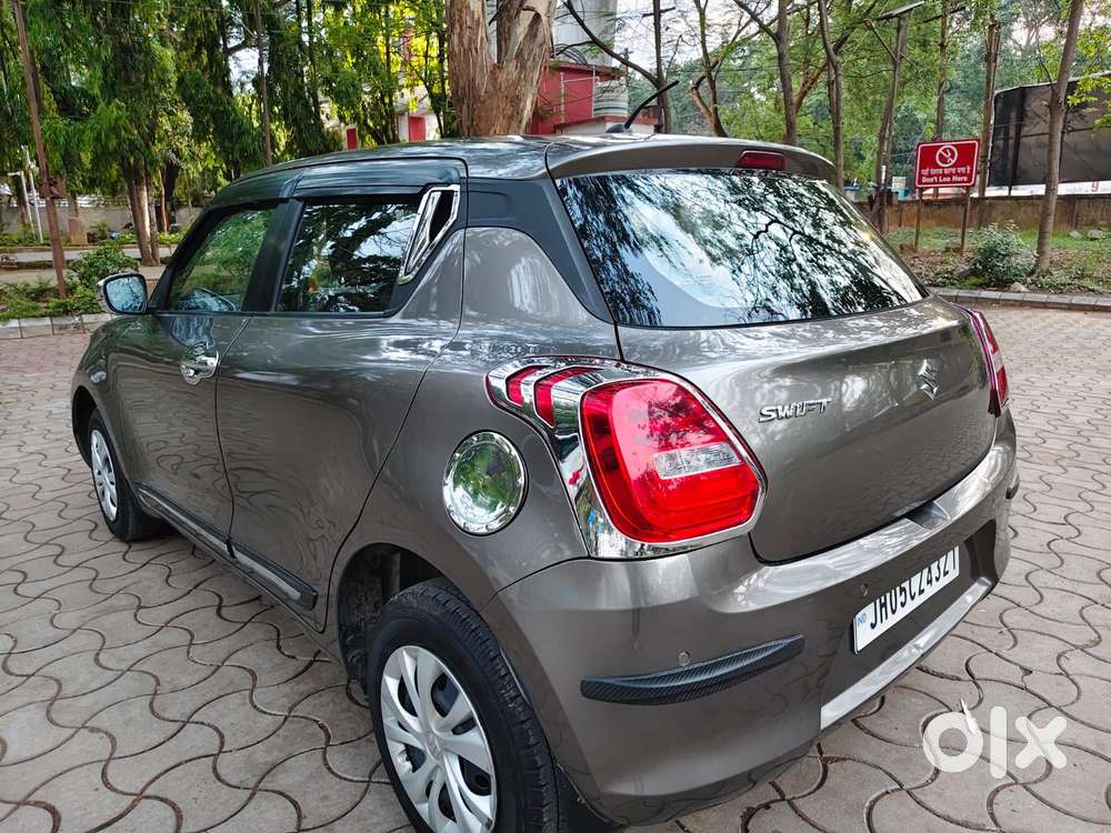Maruti Suzuki Swift Vvt Vxi, 2021, Petrol