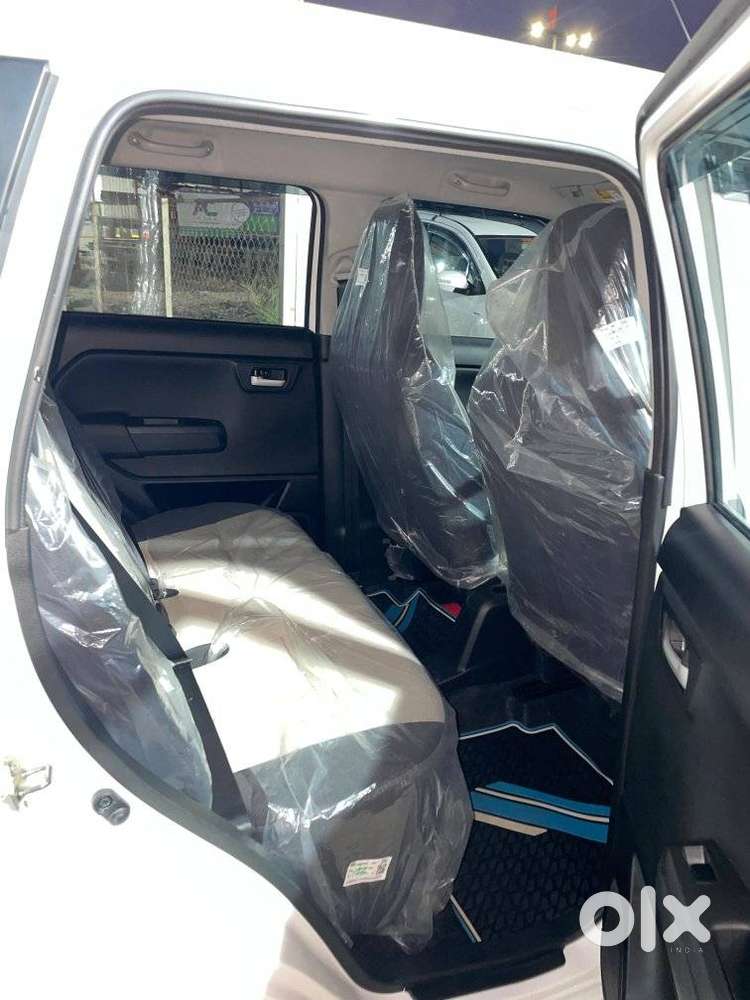 Maruti Suzuki Wagon R Lxi Cng Optional, 2025, Cng & Hybrids