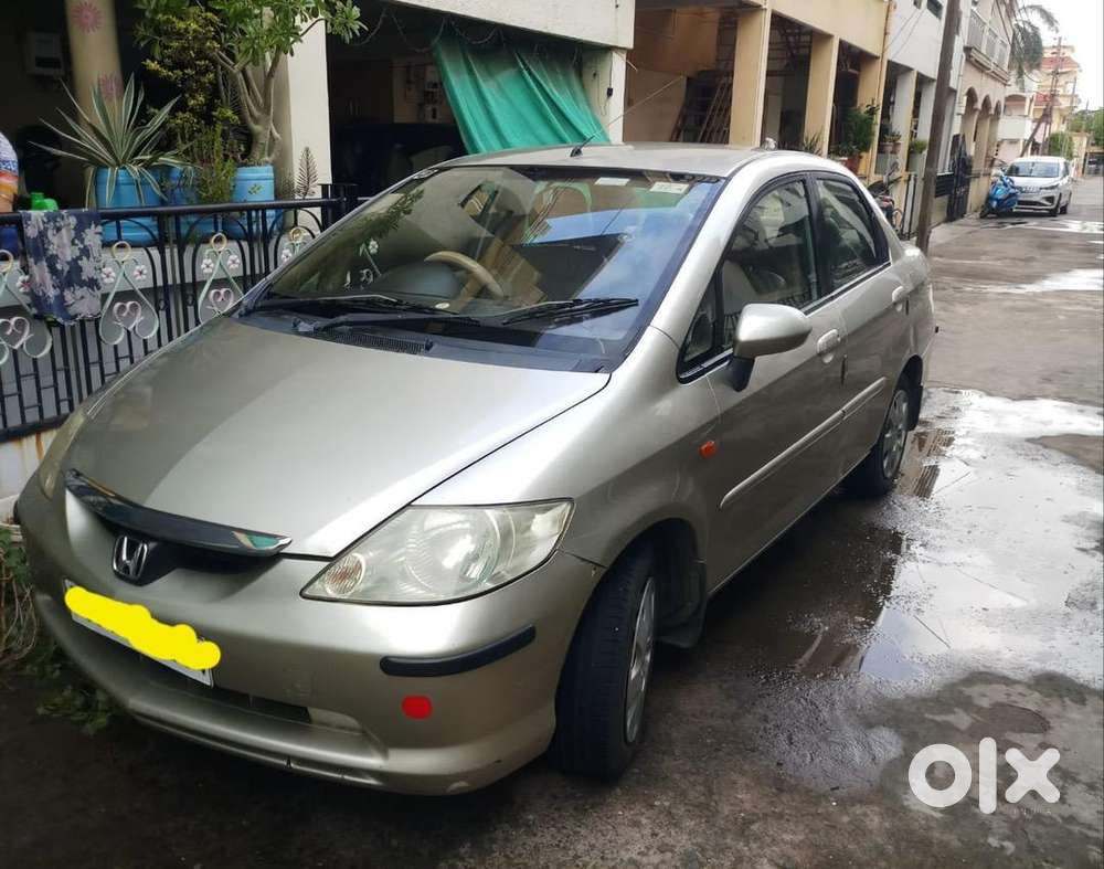 Honda Car 2004 Model