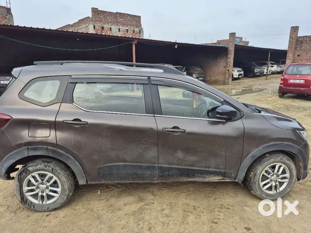 Renault Triber Rxt November 2023