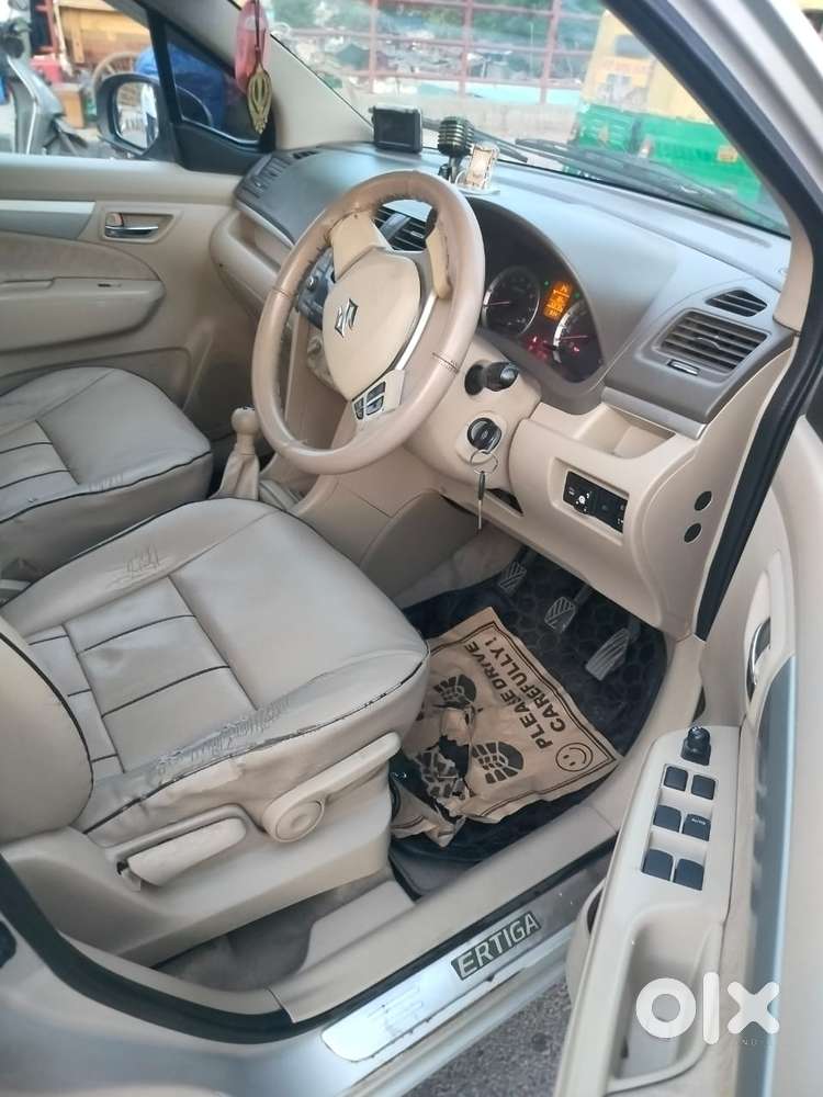Maruti Suzuki Ertiga 2012-2015 Zxi, 2013, Cng & Hybrids