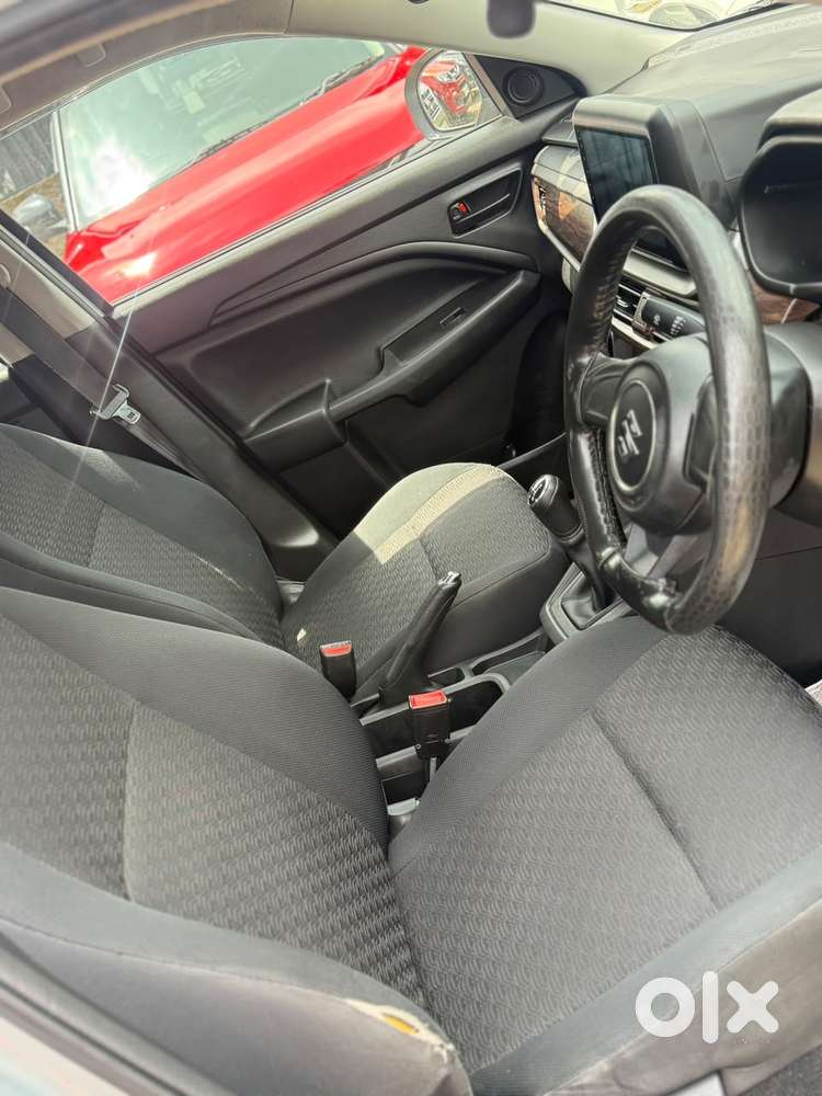 Maruti Suzuki Brezza 1.5 Lxi Cng, 2023, Cng & Hybrids