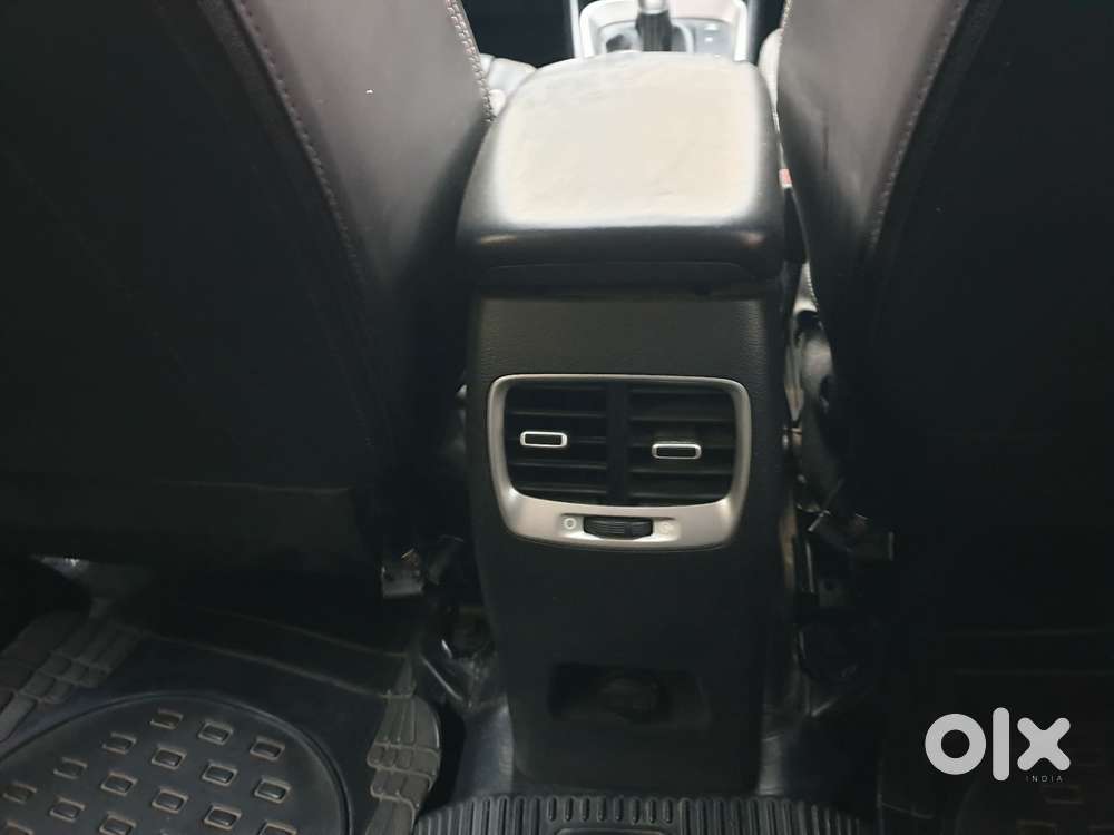 Hyundai Venue Sx Turbo, 2020, Petrol