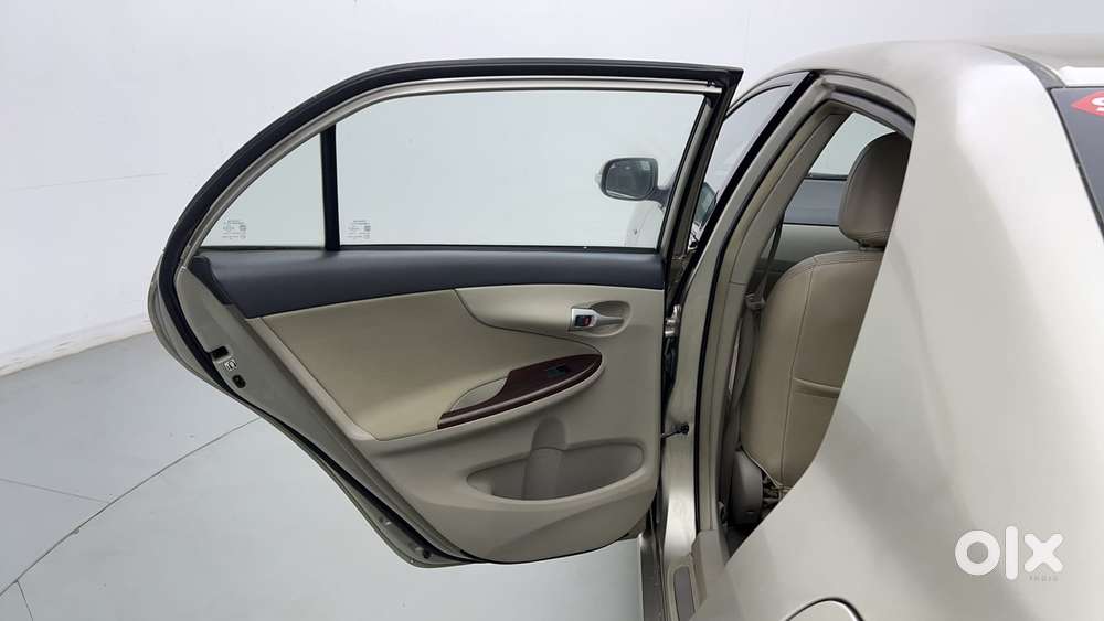 Toyota Corolla Altis 2013-2017 G At, 2013, Petrol