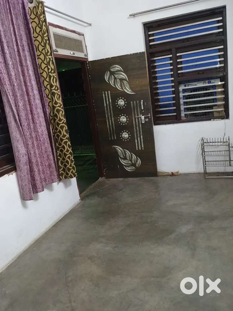 One single seprate room with separate toilet and bathroom