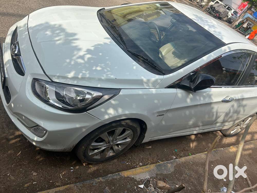 Hyundai Fluidic Verna Diesel Manual 2014