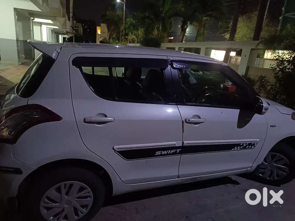 Maruti Suzuki Swift 2012 Petrol 60000 Km Driven