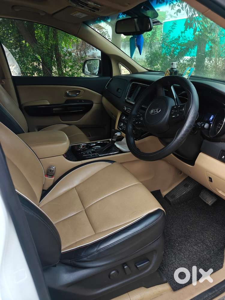 Kia Carnival Limousine, 2021, Diesel
