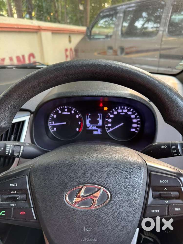 Hyundai Creta 1.6 E Vtvt -like New Condition