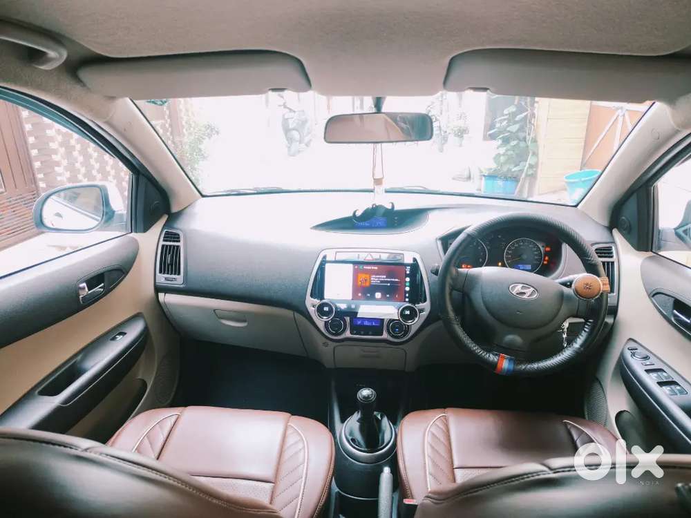 Hyundai I20 2013 Petrol 30000 Km Driven
