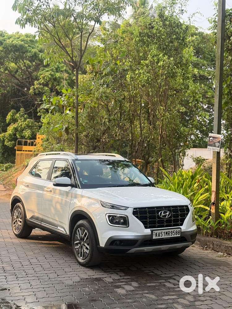 Hyundai Venue Sx 2022 Diesel Well Maintained