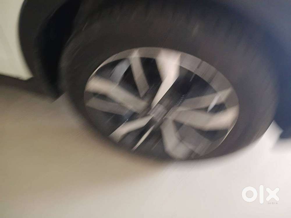 Mahindra Xuv300 W8 Option Dual Tone Diesel, 2019, Diesel