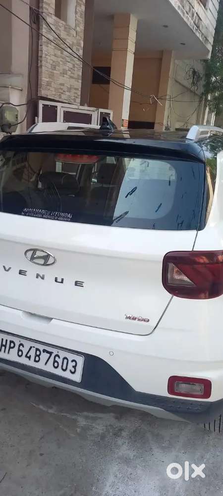 Hyundai Venue 2019 Petrol 48000 Km Driven Well Maintained