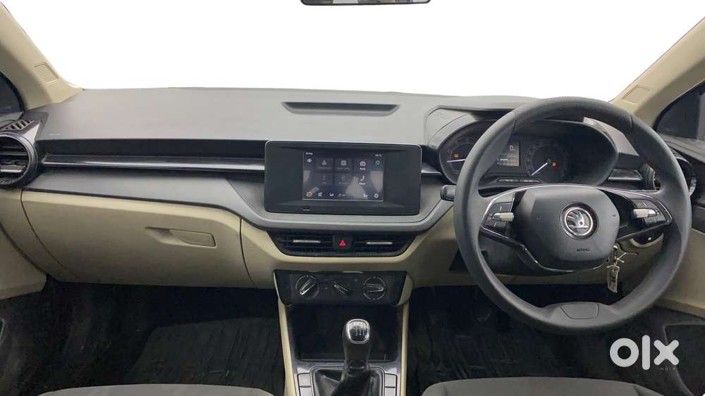 Skoda Slavia Ambition 1.5l Tsi Mt, 2022, Petrol