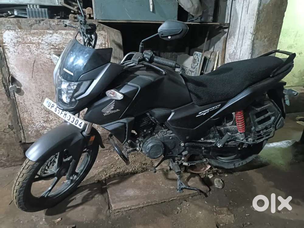 Grey Metallic Colour Honda Sp 125 Mat Black 2025 Honda SP125 Price