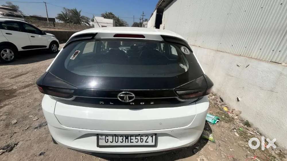 Tata Altroz 1.2 Xm Plus 2022