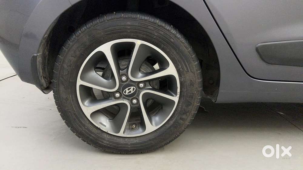 Hyundai Grand I10 1.2 Kappa Sportz Option At, 2017, Petrol