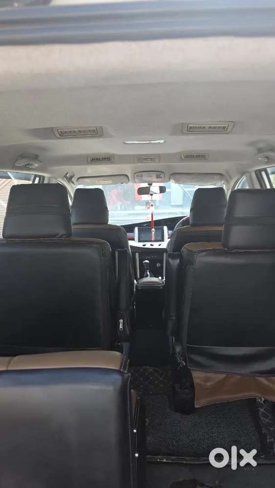 Toyota Innova Hycross 2018