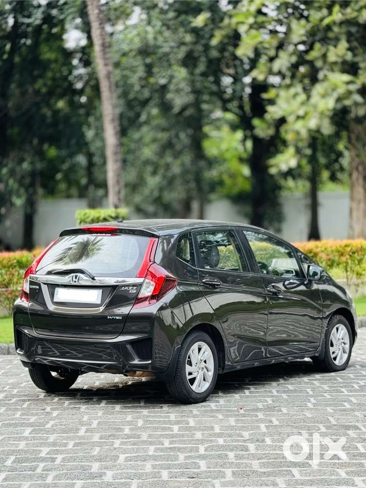Honda Jazz V Cvt, 2017, Petrol