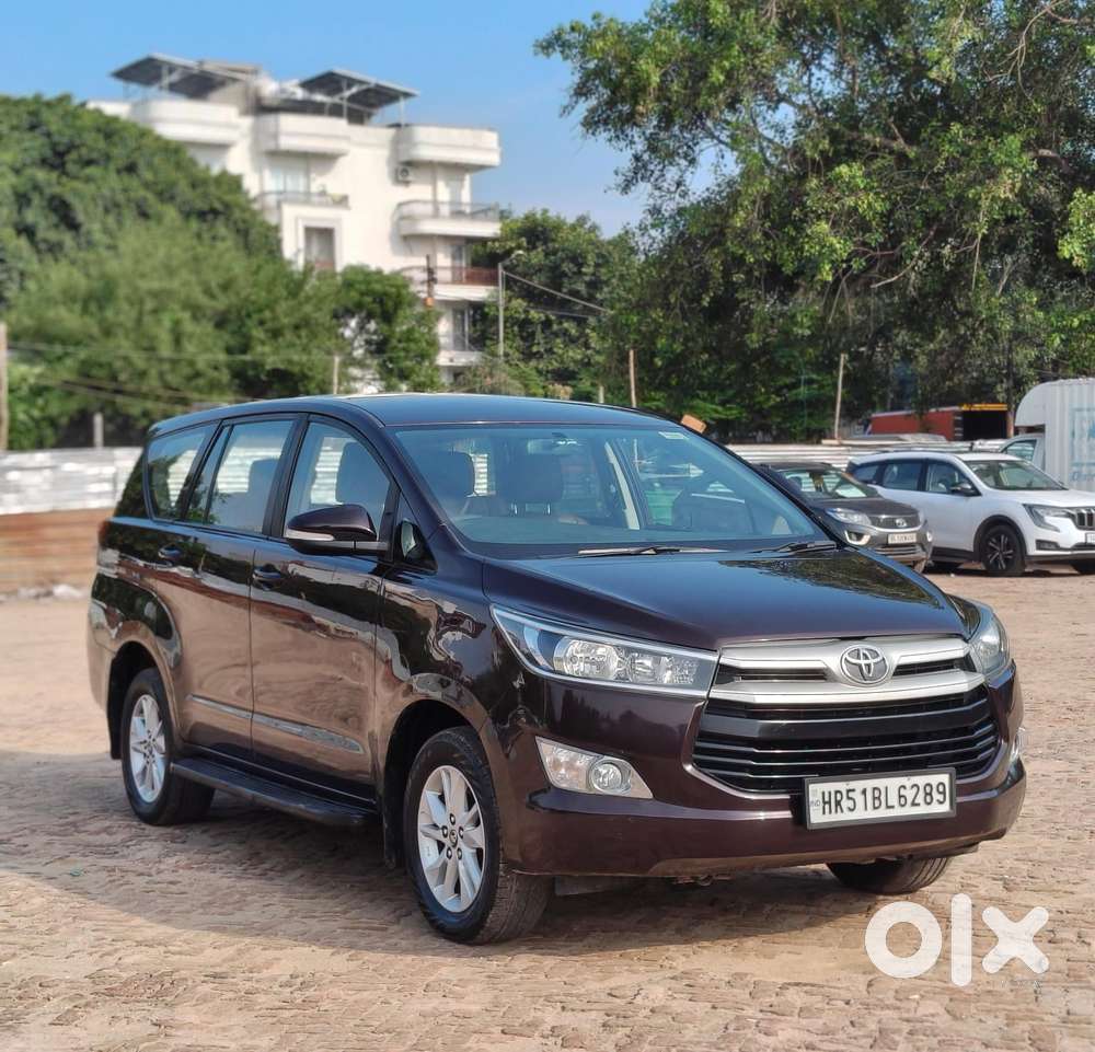 Toyota Innova Crysta 2.4 Gx Mt, 2016, Diesel